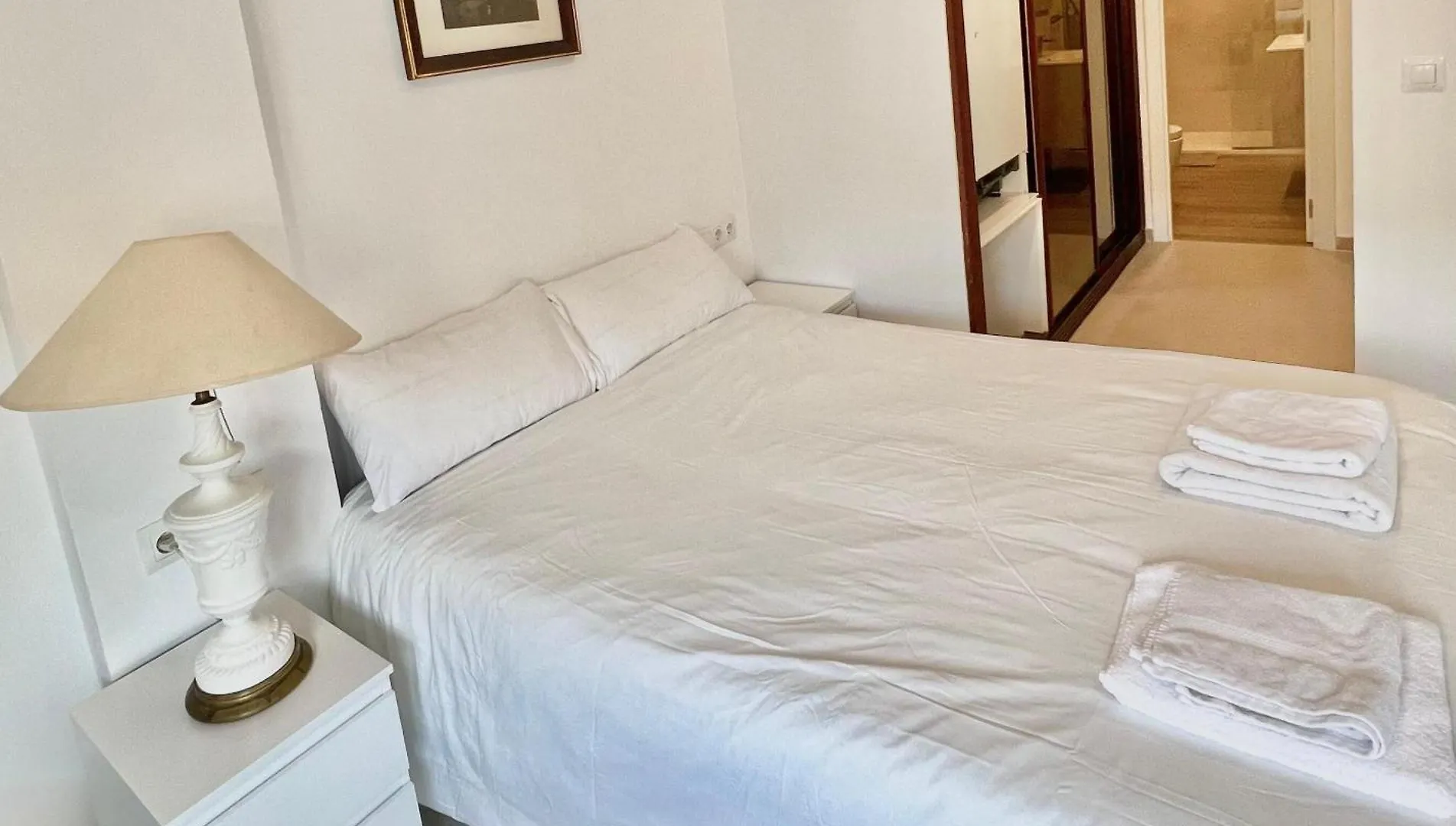 Jr Suite Calle Victoria Malaga 0*,  Spain